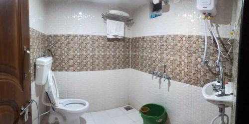 Rajpipla House | Narmada NATH Homestay