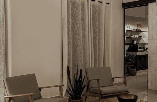 Zona Centro House | Narrativ Lofts - Serena - Beautiful Colonial Suite