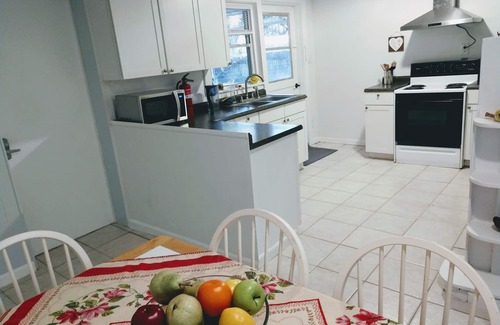Titusville House | NASA KSC Guest House 3bds 2bths+kayaks+ rocket launches+beaches+Cape Canaveral