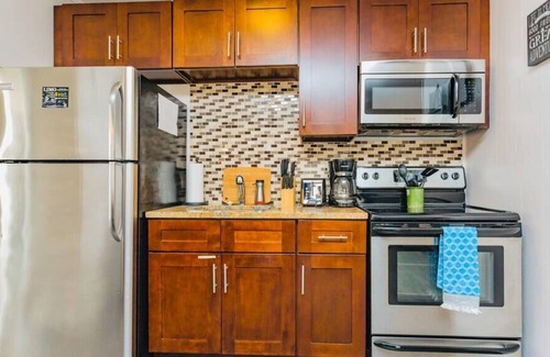Melrose Condo | Nash Haven - Summer Pool - 1bd 1 ba