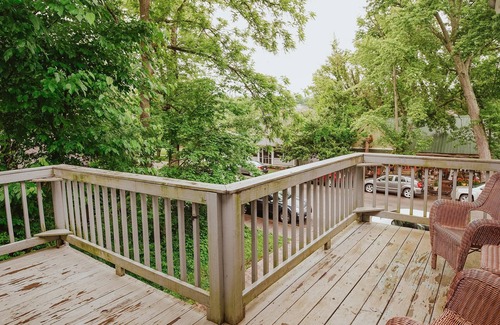 Nashville Apartment | Nashville charm, Suite#1 is located steps from shops, restaurants. Pet friendly!