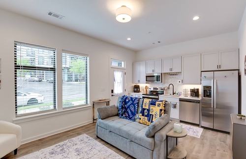 Chestnut Hill Condo | Nashville Condo, 3 Mi to Downtown Entertainment