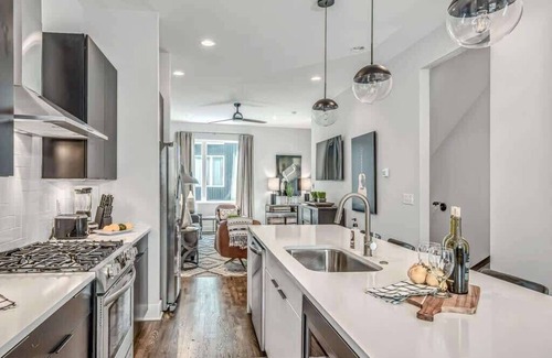 Nashville House | Nashville Cowgirl Retreat w/Rooftop