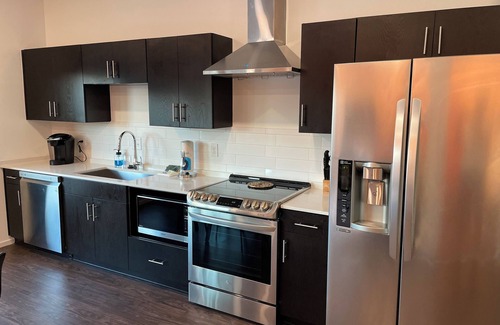 Eighth Avenue Condo | Nashville Getaway in the Gulchn