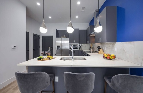 West End House | Nashville Nightlife by AvantStay | Minutes to Broadway | Odyssey