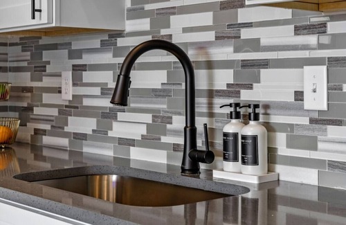 South Nashville Apartment | Nashville Retreat + Free Parking