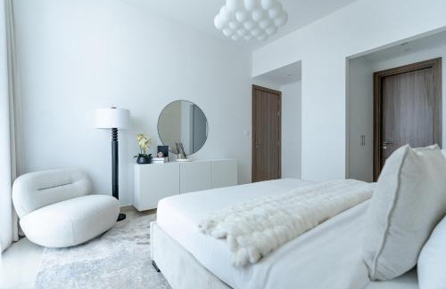 Mina Al Arab Apartment | Nasma Luxury Stays - Calming Blues Stylish 1BR in Hayat Island