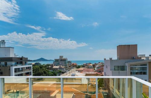 Sao Jose Apartment | Nassau 203 - Excelente apartamento - Finamente mobiliado e decorado - À poucos metros da praia - (Consultar serviços de roupa de cama e banho)