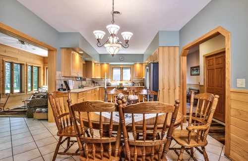 Minocqua House | Natalia's vacation cottage-Minocqua vacation- Wisconsin Vacation- House on lake