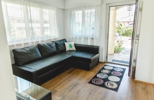 Thun Apartment | Natalies Hideaway
