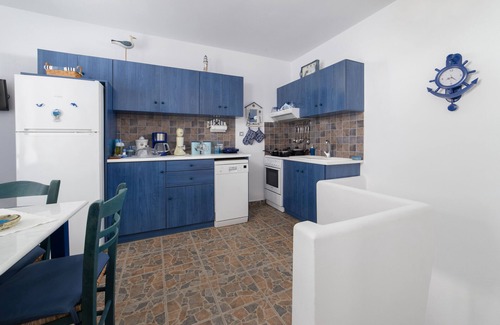 Gavrio Apartment | Nataly's Apartment