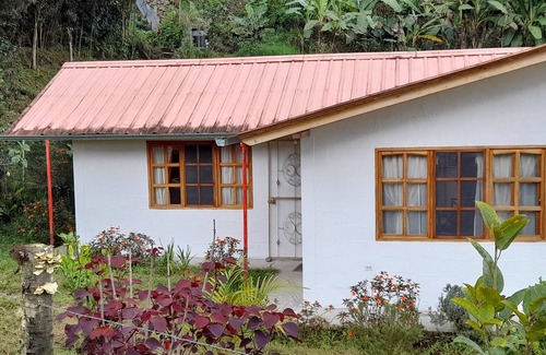 Nanegalito House | NATAN LODGE Gift of God