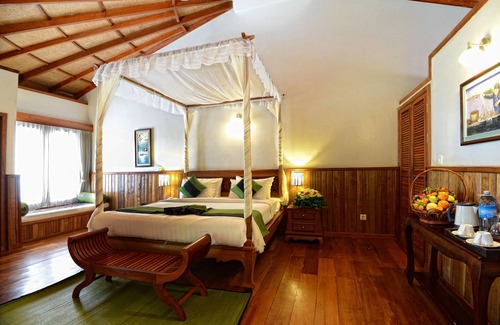 Kampot Resort | Nataya Roundhouse Coral Bay Resort and Spa