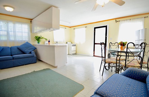 Kemps Bay Other | Nathan's Lodge