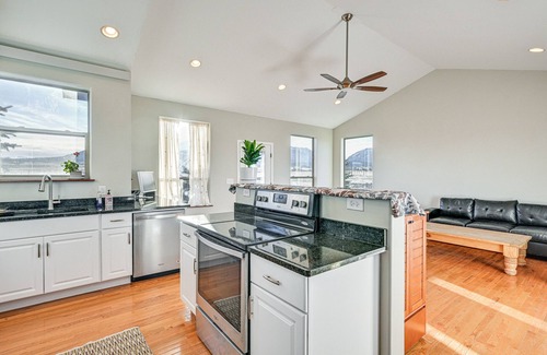 Nathrop House | Nathrop Vacation Rental w/Stunning Mountain Views