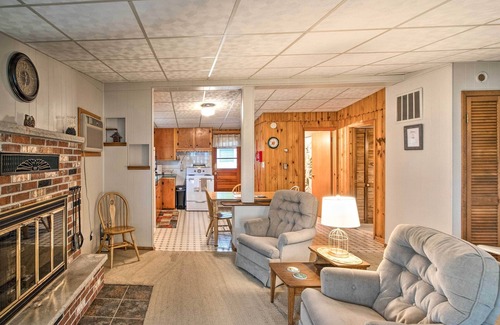 National City Cottage | National City Cottage w/Patio, Steps to Lake!