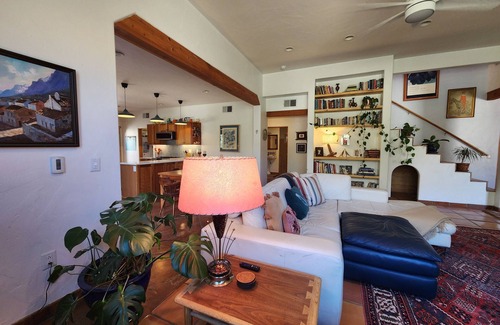 Placitas House | National Forest Nature Retreat! One Month Minimum. Pet Friendly. Outdoor Kitchen