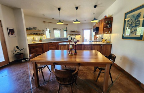 Placitas House | National Forest Nature Retreat! One Month Minimum. Pet Friendly. Outdoor Kitchen