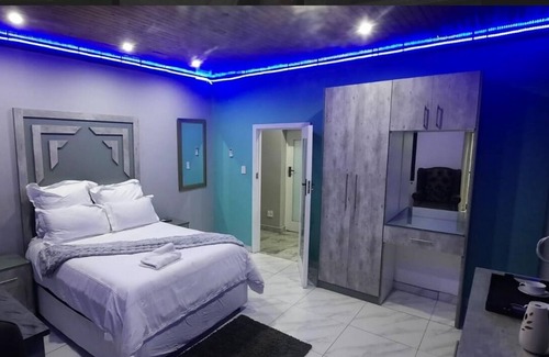 Ekurhuleni Hotel | National Lodge