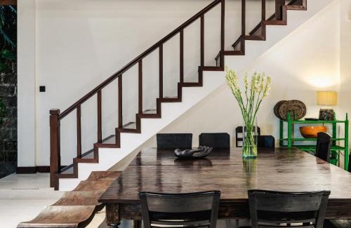 North Legian Villa | Nativ Living Villa Legian 6BR Villa 16px Big Group Walk to 66 Beach
