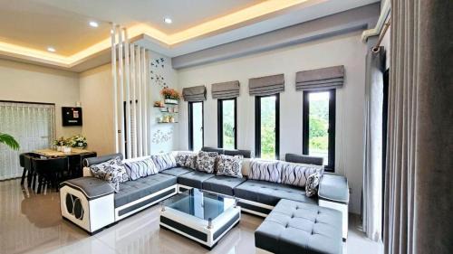 Hat Yai House | Natnicha Pool Villa Hatyai