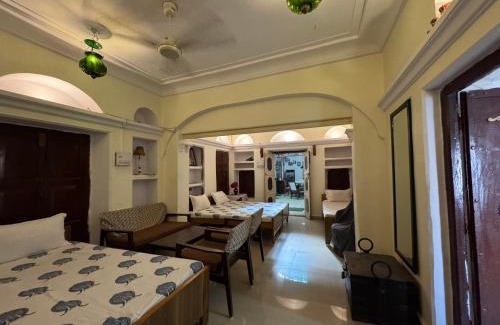 Ajmer House | Natraj Guest House