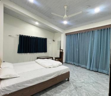 Ghodegaon Resort | Natraj Holiday Resort