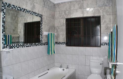 Manaba Beach House | Natspat 20