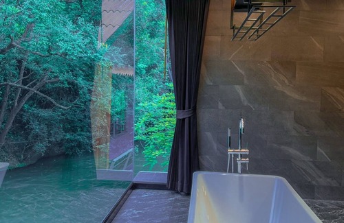 Song Phi Nong Hotel | Natthapon Resort