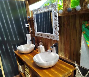Teahupo'o House | Natura OM Teahupoo surf lodge