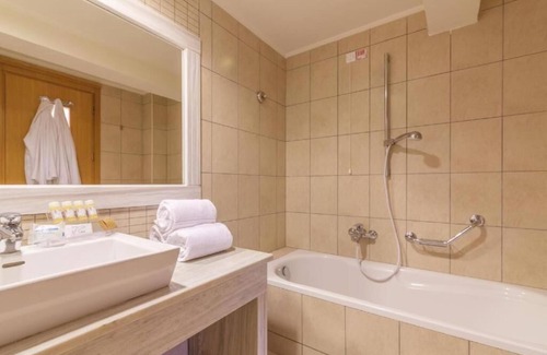 Psalidi Hotel | Natura Park Village Hotel & Spa