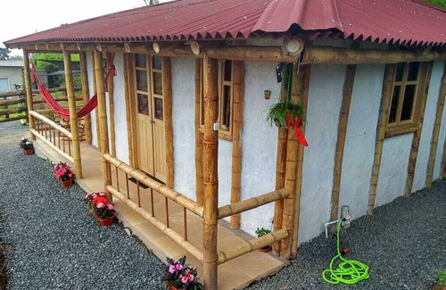 Alegrias Cabin | Natural and Cozy CABIN close to Filandia & Salento
