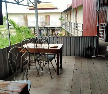 Kampong Cham Bed & Breakfast | Natural Bungalow
