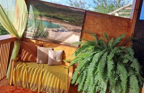Santiago House | Natural, Cultural. Near to montains and providing a amazing view to the beach.