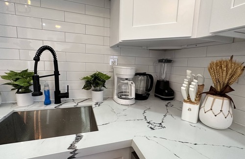 Mid-City House | Natural Historic New Orleans Home 7 Mins to FQ