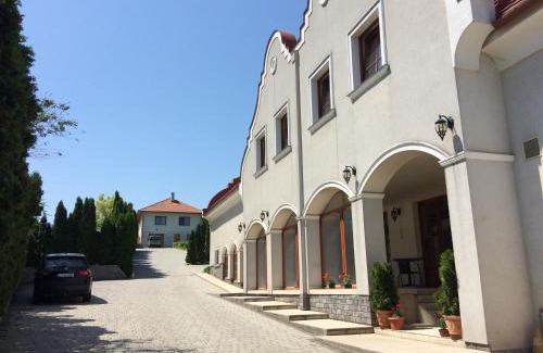 Gyor Bed & Breakfast | Natural Panzió