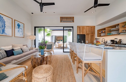 Santa Maria Huatulco Villa | Natural Paradise with Private Pool