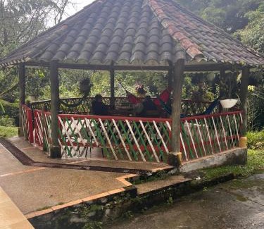 Sasaima House | Natural refuge Montenevoso
