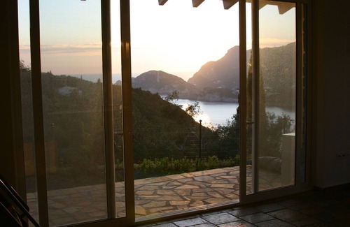 Liapades House | Natural stone house w. Dream view: bright, exclusive, close to the beach 0829K91000515701