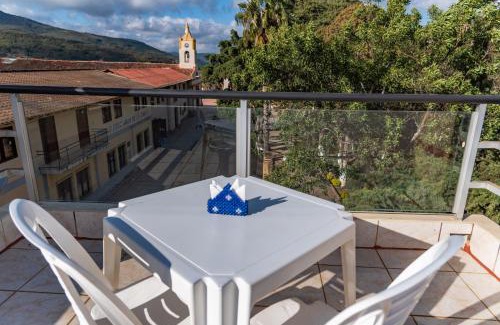 Samaipata Hotel | Natural Suites Premium - Plaza Central Samaipata