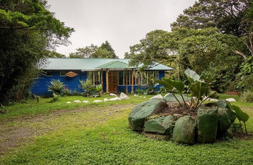 Monteverde House | Natural Wonders House: Where nature awaits you!