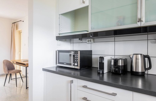 Marousi Apartment | Naturally Bright 3BR Flat in Marousi