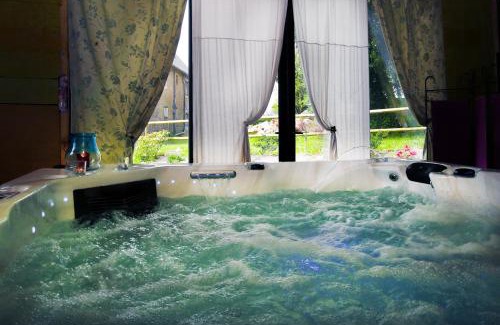 Montbray House | Naturally-Calm - Vue Montagne jaccuzzi sauna