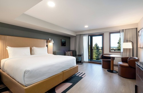 Campbell River Hotel | Naturally Pacific Resort