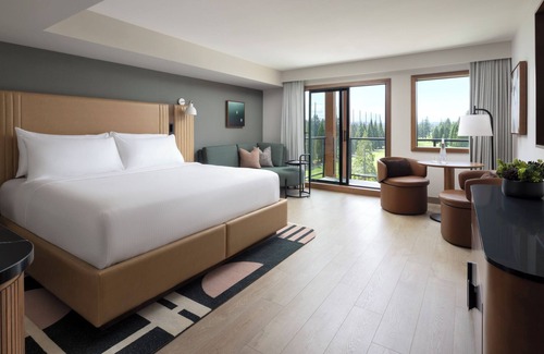 Campbell River Hotel | Naturally Pacific Resort
