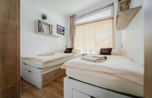 Pesnica Resort | Naturasort Holiday Houses