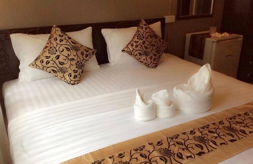 Khanna Yao Hotel | Naturbliss Boutique Residence