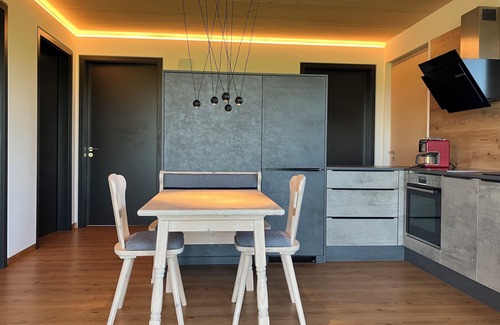 Haldenwang Apartment | Nature and vision! Barrier-free apartment in the countryside with a modern ambience