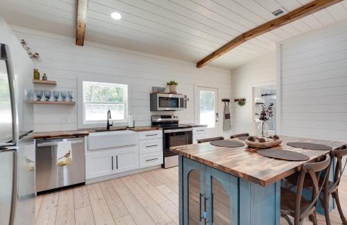 Millen House | Nature-Centric Retreat! Newly Built Millen Cottage