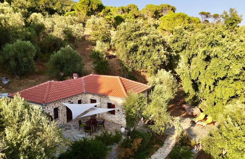 Kali Vrysi Cottage | Nature cottage in authentic Greek surroundings. Pelion Peninsula.
